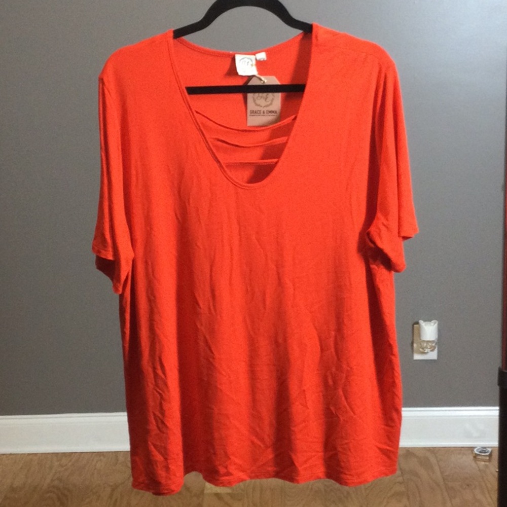 NWT 2X Grace & Emma Orange Short Sleeve Scoop Neck Top with Cutout Detail